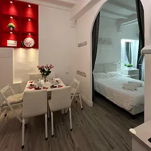 Michelangelo's Place Appartement Florence