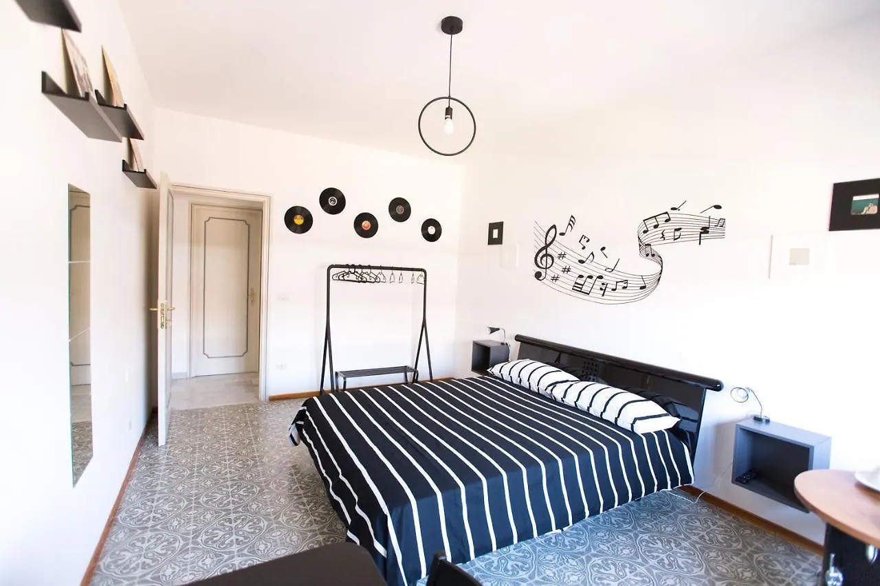 Bed and Breakfast Quelli Della Via Gluck Roma Italia